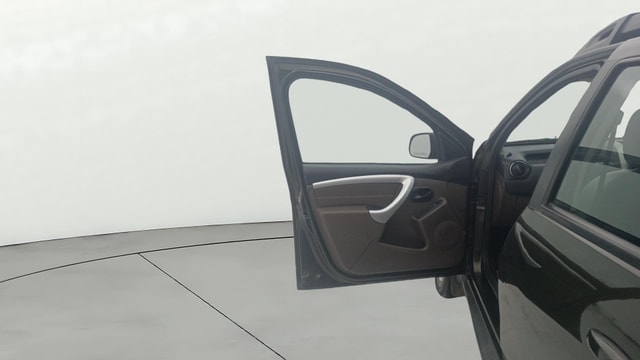 View Renault Duster Image 31 Used Renault Duster Image 31