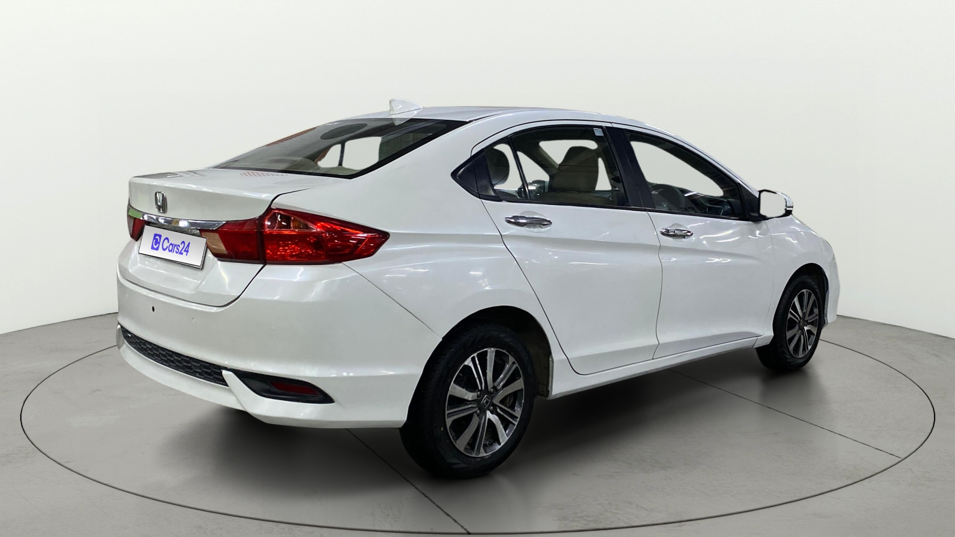 View 2019 Honda City ZX MT Diesel Anniversary Edition Image 45 Used 2019 Honda City ZX MT Diesel Anniversary Edition Image 45