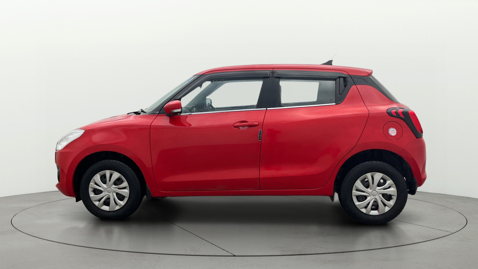View 2018 Maruti Suzuki 1000 Base Variant Image 5 Used 2018 Maruti Suzuki 1000 Base Variant Image 5