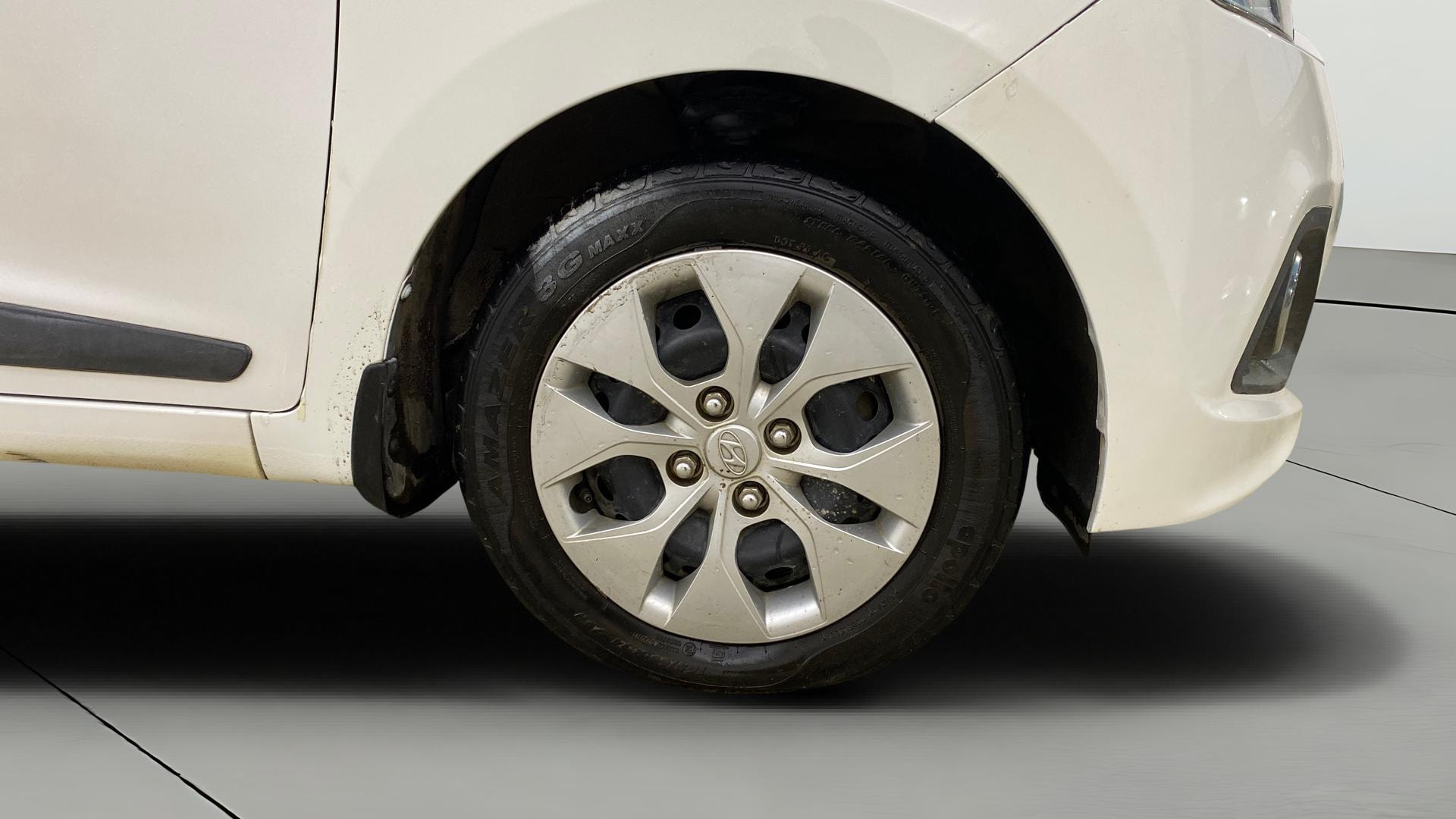 View 2015 Hyundai Xcent S Petrol Image 39 Used 2015 Hyundai Xcent S Petrol Image 39