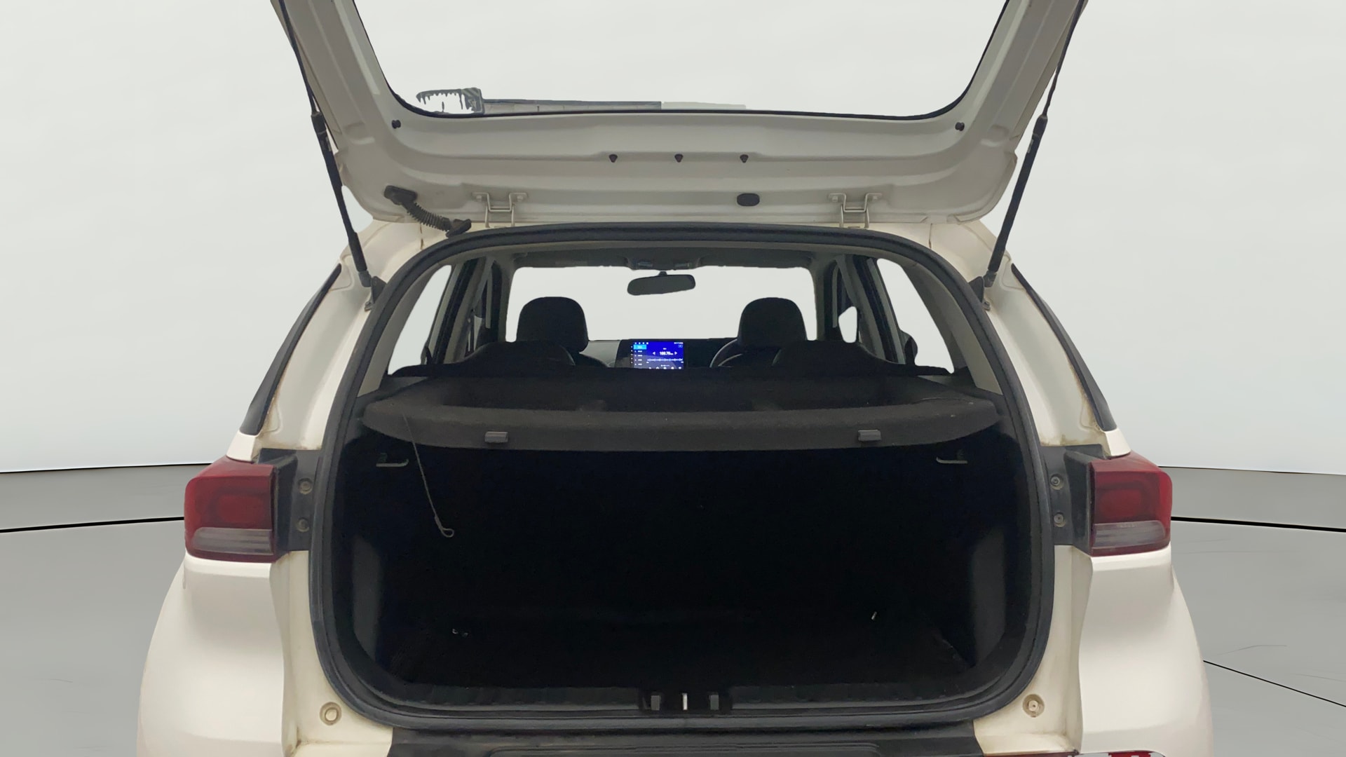 View 2020 Kia Sonet HTK Plus Petrol Image 38 Used 2020 Kia Sonet HTK Plus Petrol Image 38