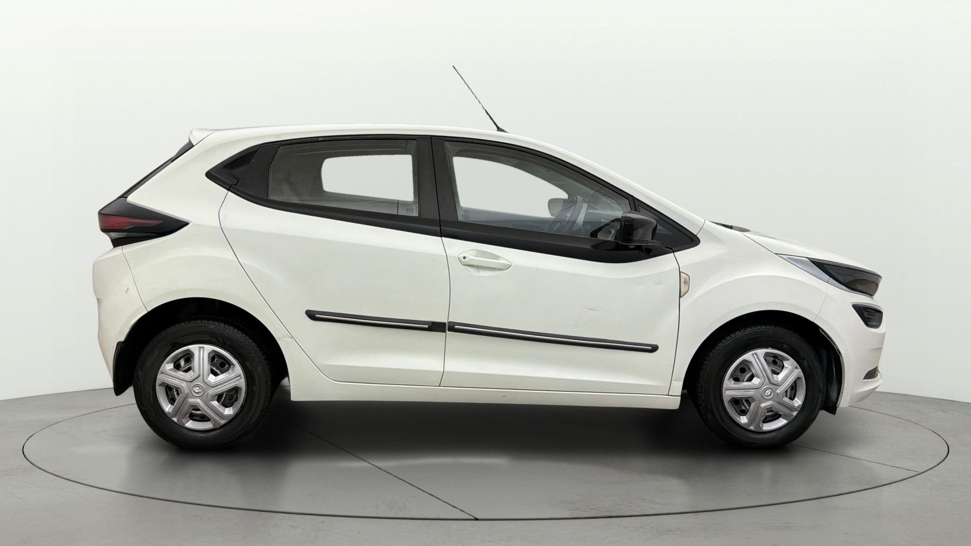 Used 2021 Tata Altroz Used 2021 Tata Altroz