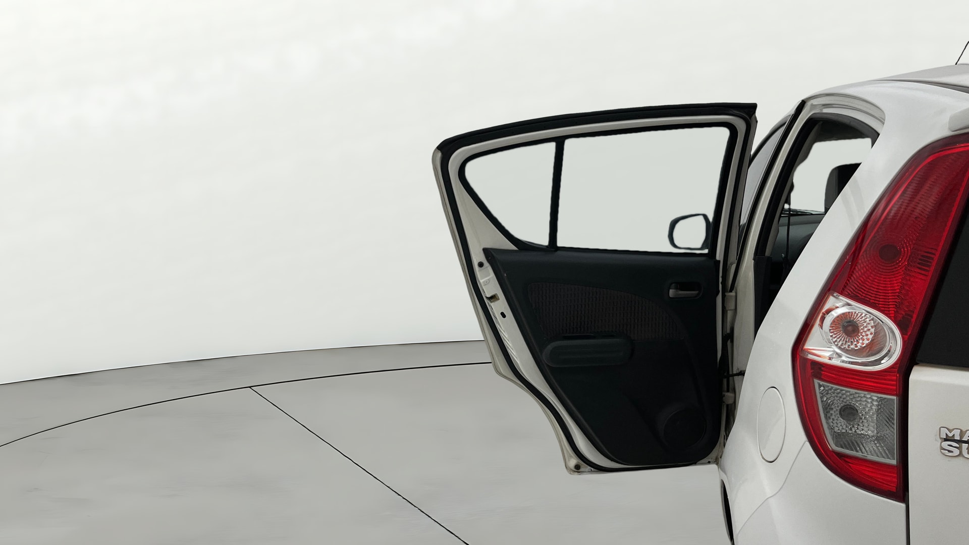 View 2014 Maruti Suzuki 1000 Base Variant Image 22 Used 2014 Maruti Suzuki 1000 Base Variant Image 22
