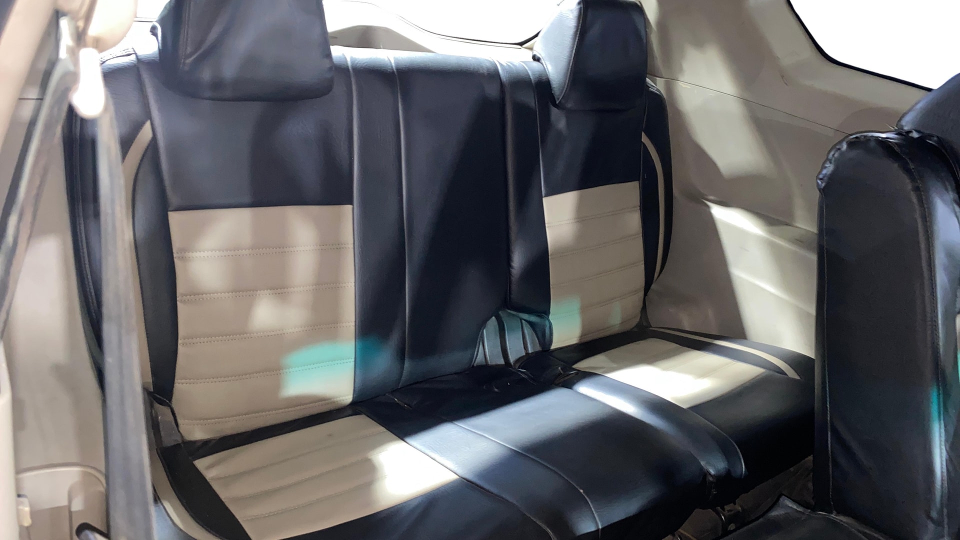 View 2019 Mahindra Marazzo M4 8-Seater Image 13 Used 2019 Mahindra Marazzo M4 8-Seater Image 13