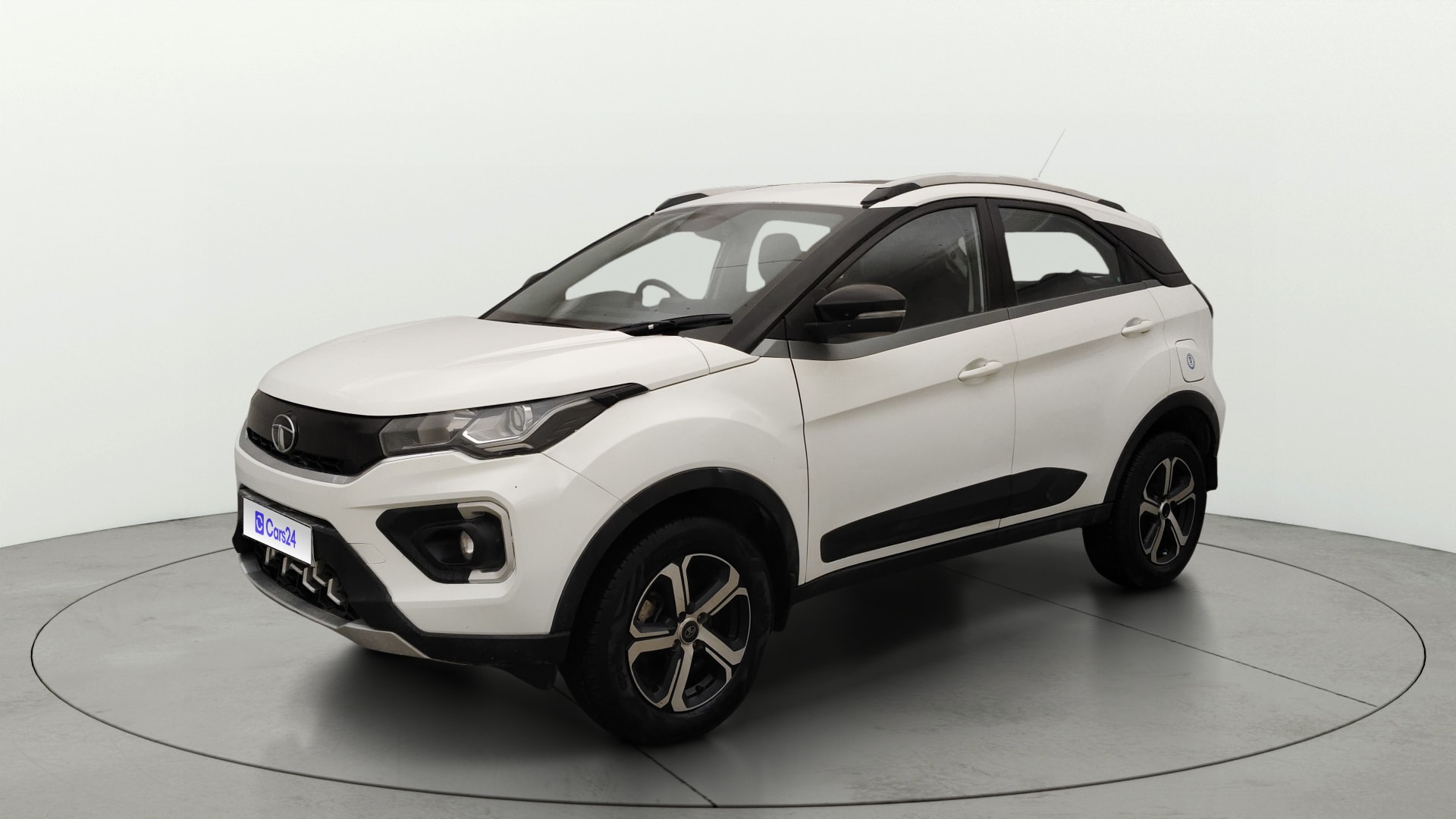View 2021 Tata Nexon Revotorq XZ Plus (O) Image 37 Used 2021 Tata Nexon Revotorq XZ Plus (O) Image 37