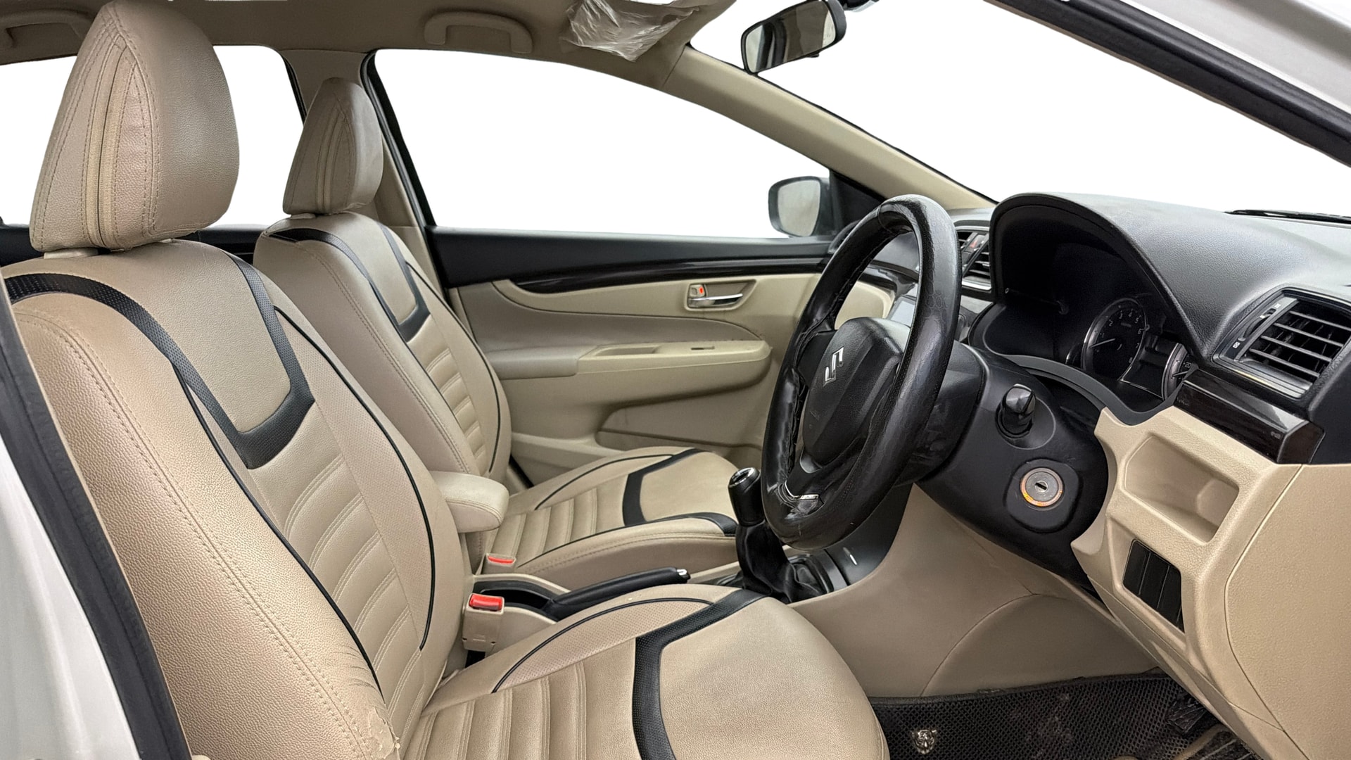 View 2018 Maruti Suzuki 1000 Base Variant Image 26 Used 2018 Maruti Suzuki 1000 Base Variant Image 26