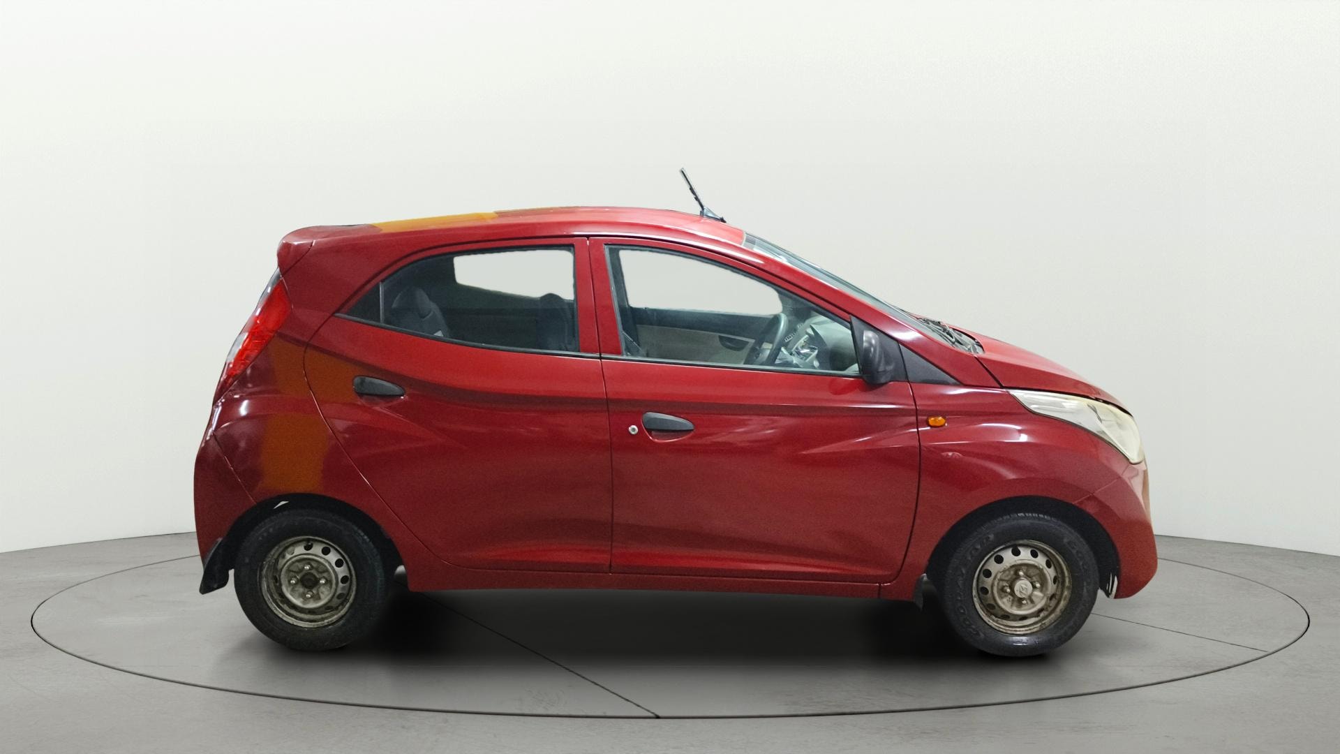 View 2016 Hyundai EON Era Plus Image 8 Used 2016 Hyundai EON Era Plus Image 8