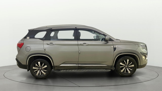 View MG Hector Image 9 Used MG Hector Image 9