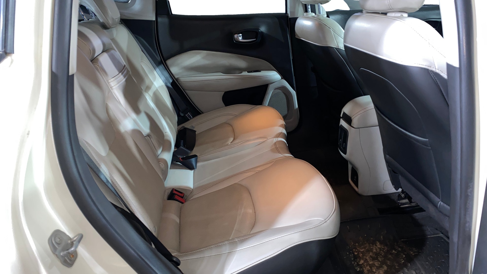 View 2019 Jeep Compass Limited Plus AT Image 29 Used 2019 Jeep Compass Limited Plus AT Image 29