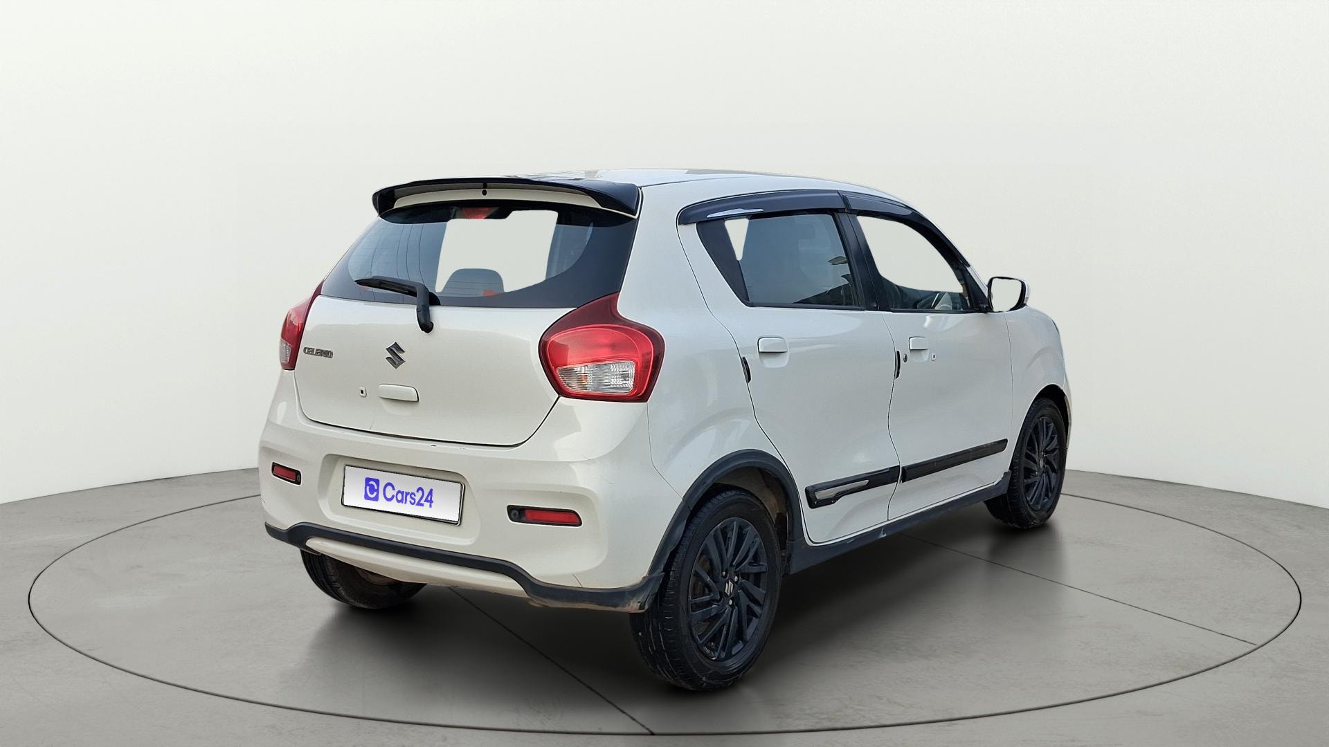 View 2022 Maruti Suzuki 1000 Base Variant Image 43 Used 2022 Maruti Suzuki 1000 Base Variant Image 43
