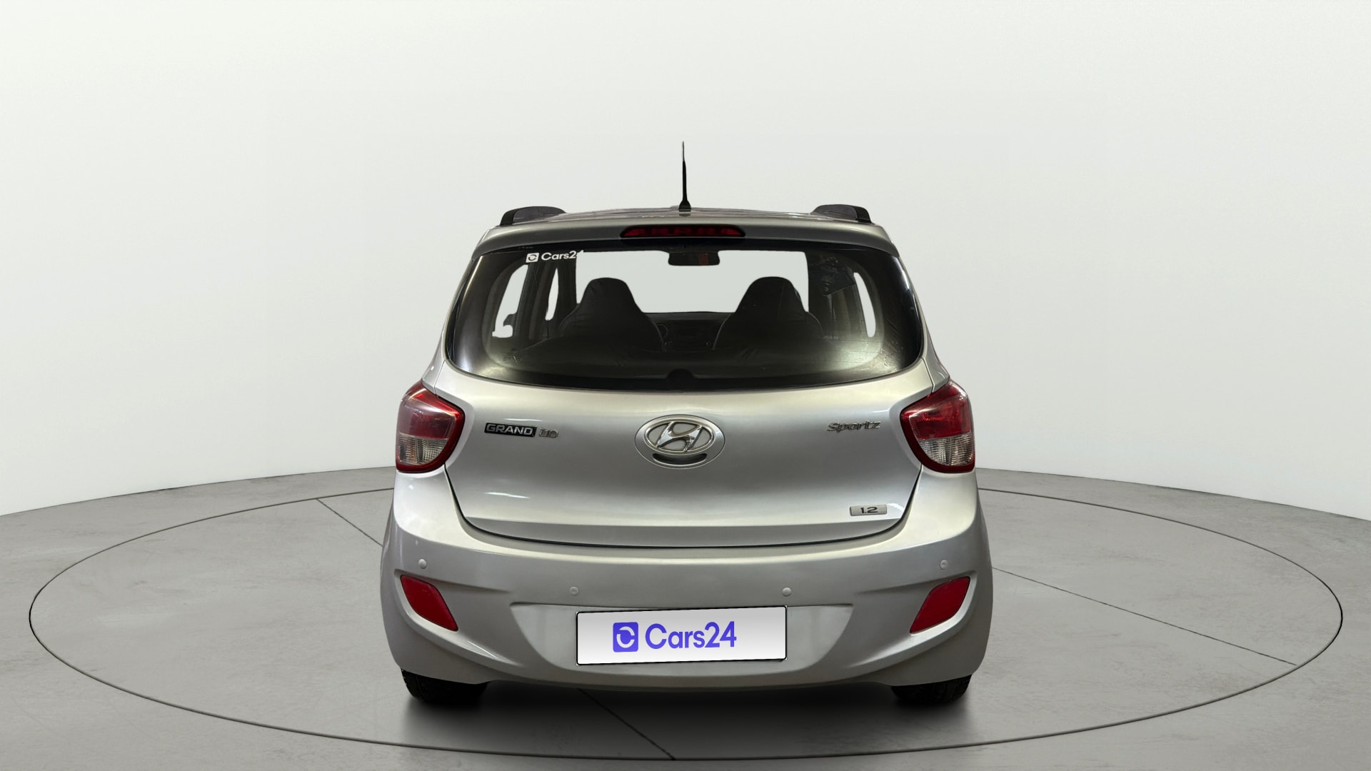 View 2015 Hyundai Grand i10 Sportz 1.2 Kappa Image 38 Used 2015 Hyundai Grand i10 Sportz 1.2 Kappa Image 38