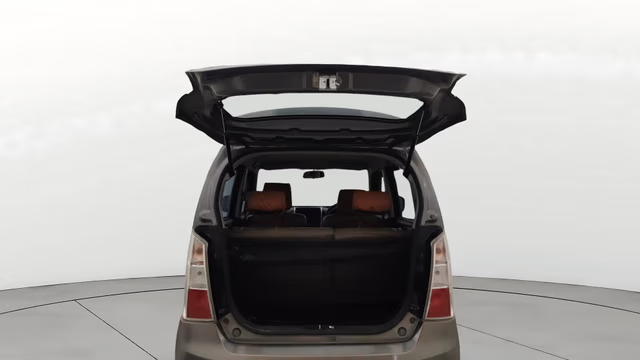 View Maruti Suzuki Stingray Image 16 Used Maruti Suzuki Stingray Image 16