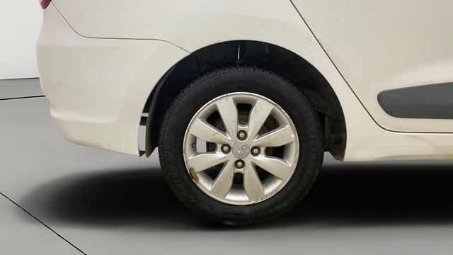 View Hyundai Xcent Image 23 Used Hyundai Xcent Image 23