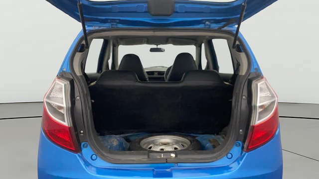 View Maruti Suzuki Alto K10 Image 43 Used Maruti Suzuki Alto K10 Image 43