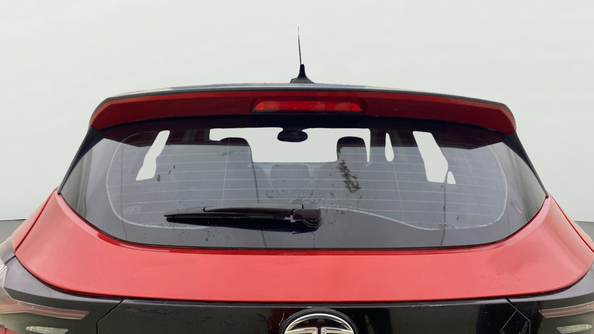 View 2022 Tata Harrier XE Image 4 Used 2022 Tata Harrier XE Image 4