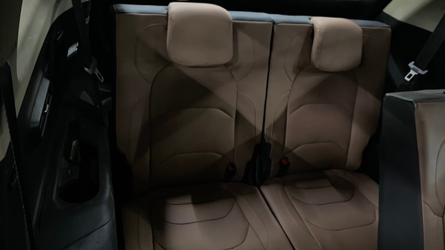 View MG Hector Plus Image 9 Used MG Hector Plus Image 9