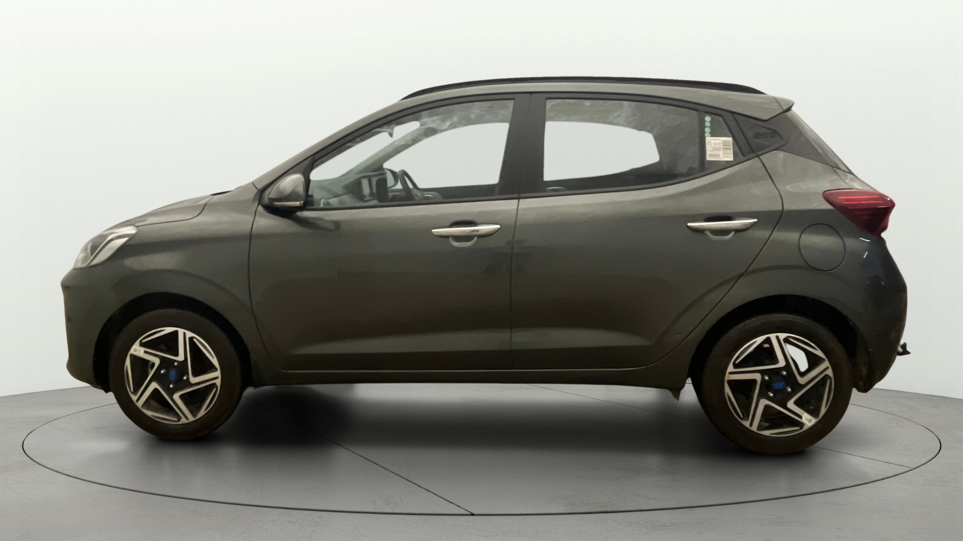 View 2025 Hyundai Grand i10 Nios Asta Petrol AMT Image 6 Used 2025 Hyundai Grand i10 Nios Asta Petrol AMT Image 6