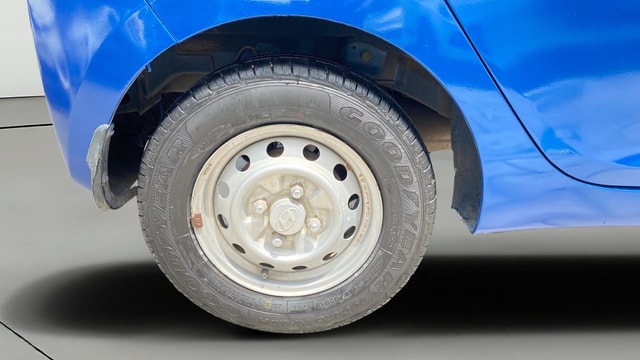 View Hyundai EON Image 24 Used Hyundai EON Image 24