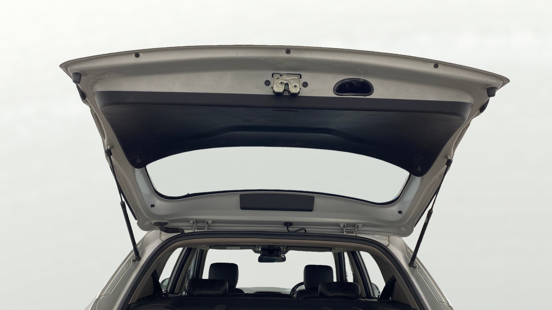 View 2018 Hyundai Creta 1.4 E Diesel Image 17 Used 2018 Hyundai Creta 1.4 E Diesel Image 17