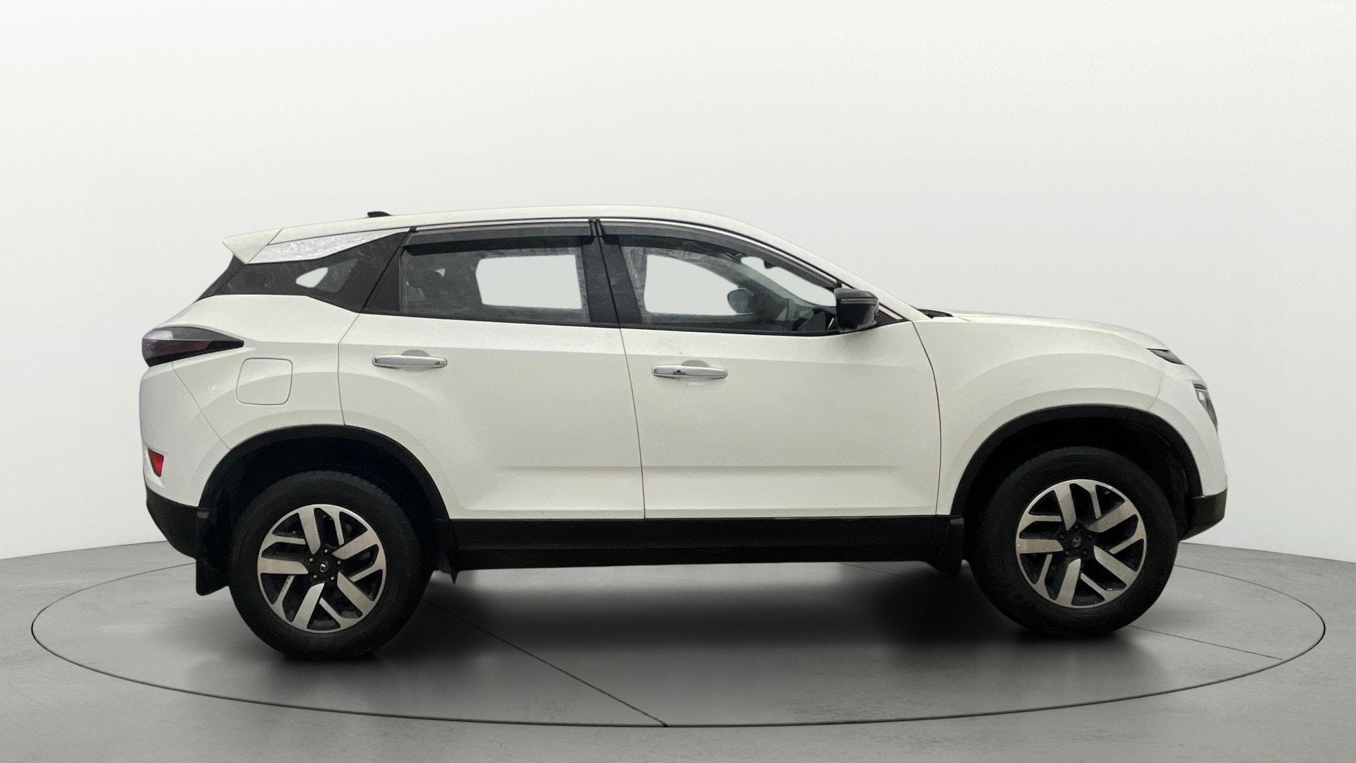 View 2023 Tata Harrier XZA Plus Option Image 9 Used 2023 Tata Harrier XZA Plus Option Image 9