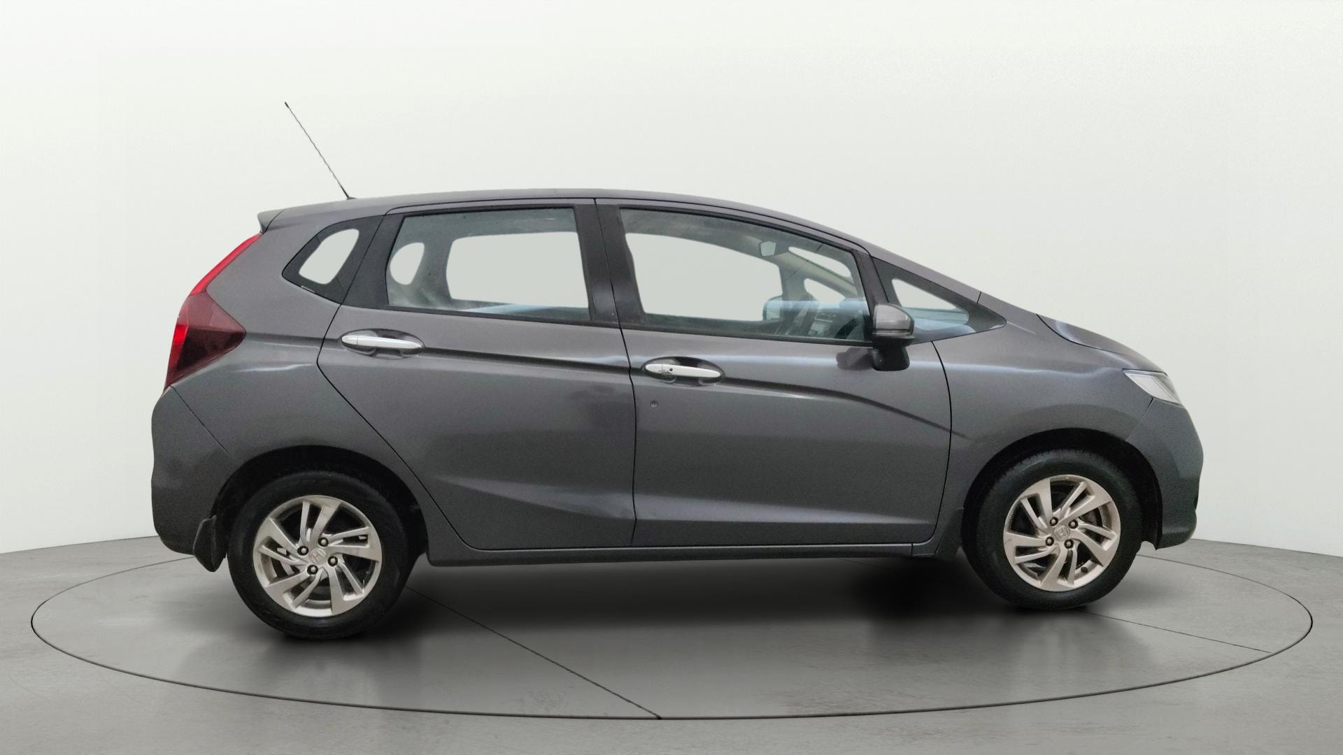 View 2021 Honda Jazz E MT Diesel Image 9 Used 2021 Honda Jazz E MT Diesel Image 9