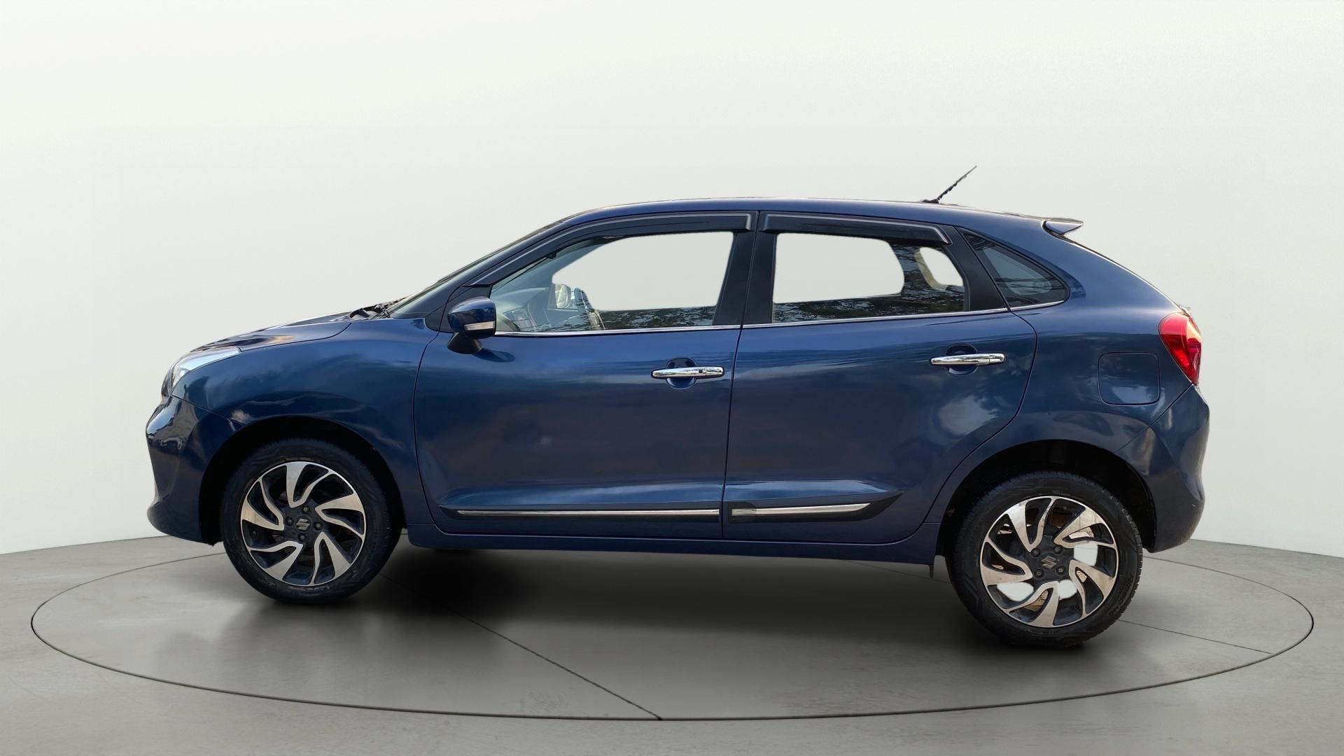 View 2019 Maruti Suzuki 1000 Base Variant Image 5 Used 2019 Maruti Suzuki 1000 Base Variant Image 5