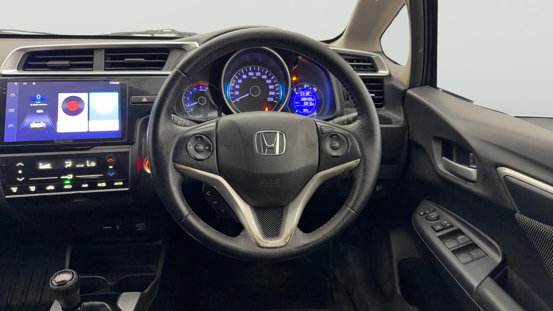 View 2019 Honda WR-V S MT Diesel Edge Edition Image 21 Used 2019 Honda WR-V S MT Diesel Edge Edition Image 21