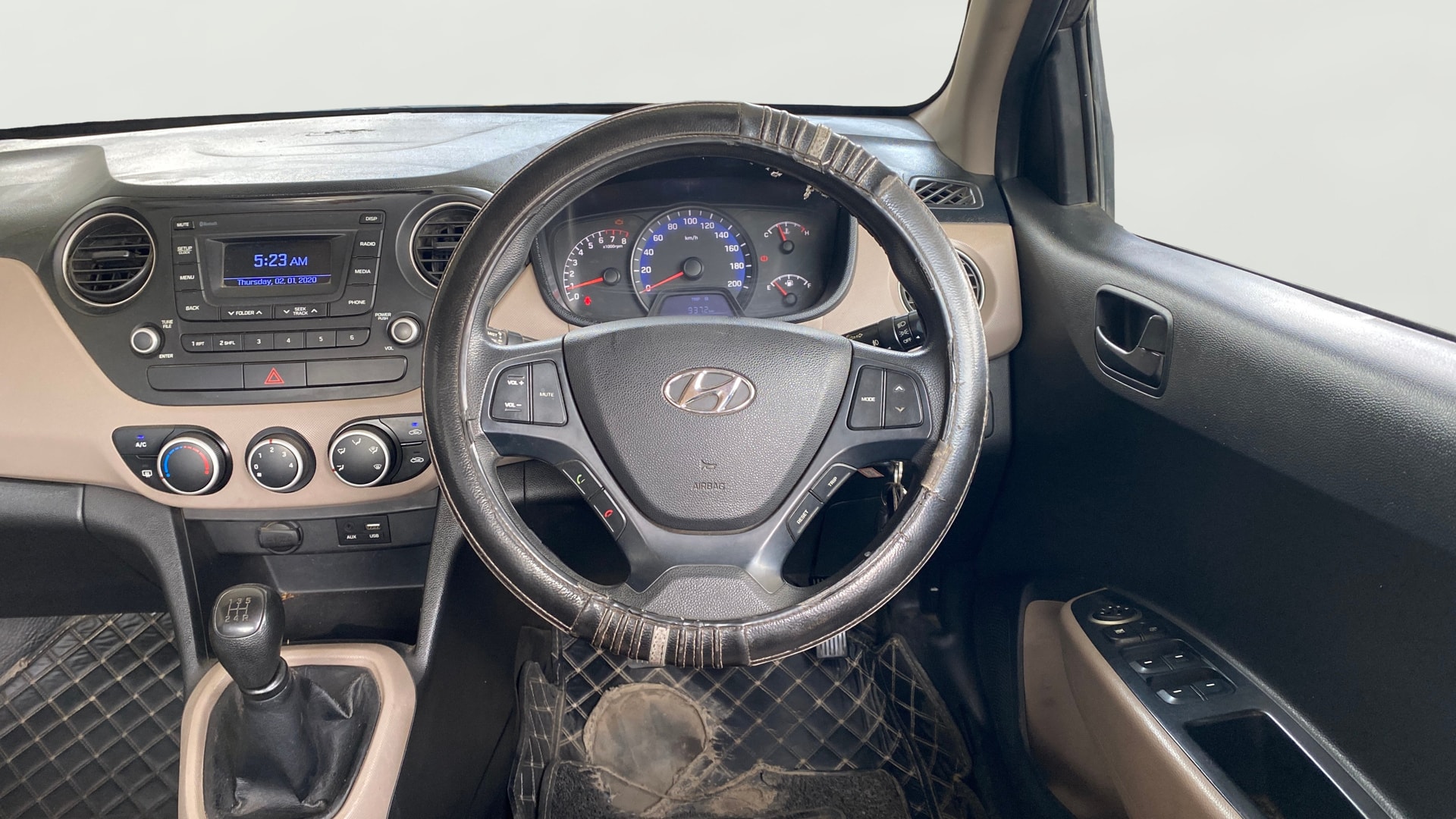 View 2018 Hyundai Xcent S Petrol Image 14 Used 2018 Hyundai Xcent S Petrol Image 14