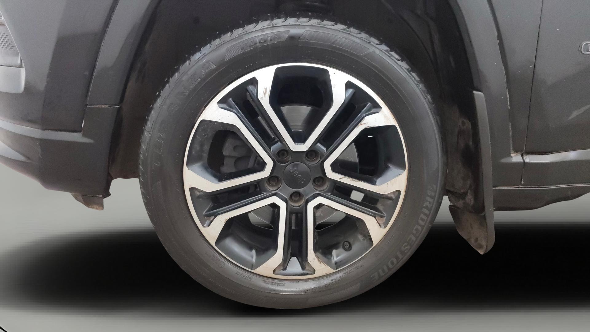 View 2021 Jeep Compass S (O) 1.4 Petrol DDCT Image 30 Used 2021 Jeep Compass S (O) 1.4 Petrol DDCT Image 30