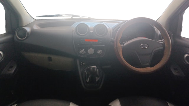View Datsun Go Image 15 Used Datsun Go Image 15