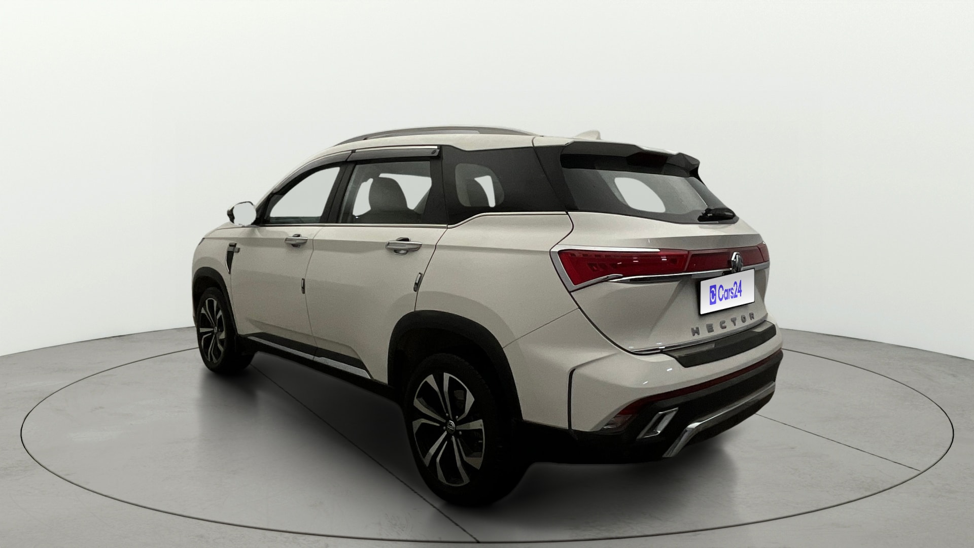 View 2023 MG Hector Sharp Hybrid BS IV Image 2 Used 2023 MG Hector Sharp Hybrid BS IV Image 2