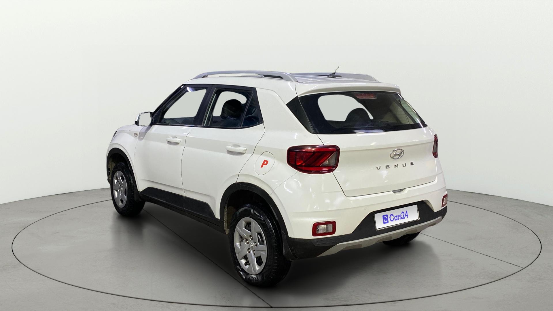View 2021 Hyundai Venue S 1.2 Petrol Image 2 Used 2021 Hyundai Venue S 1.2 Petrol Image 2