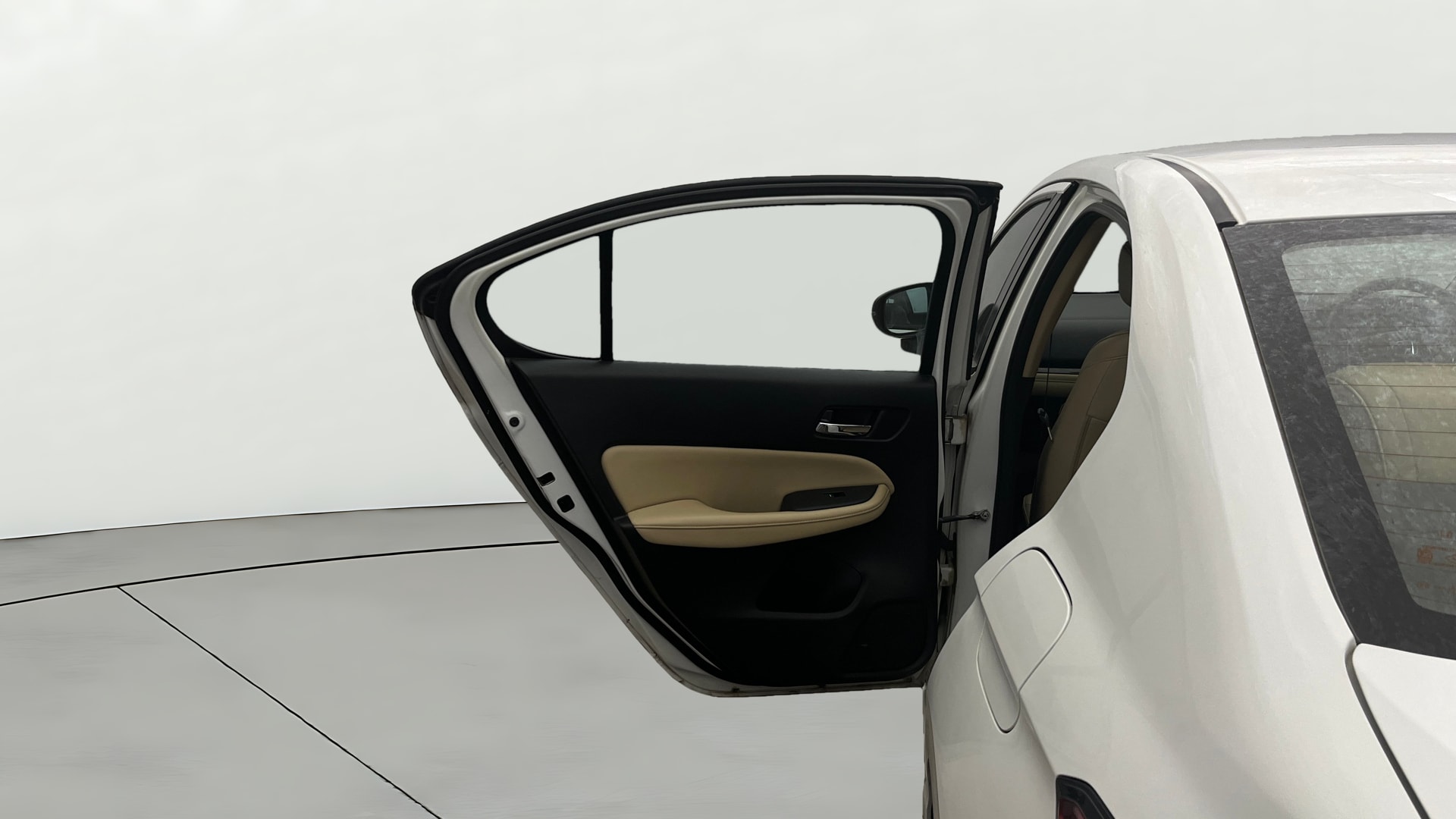 View 2023 Honda City ZX CVT Image 15 Used 2023 Honda City ZX CVT Image 15