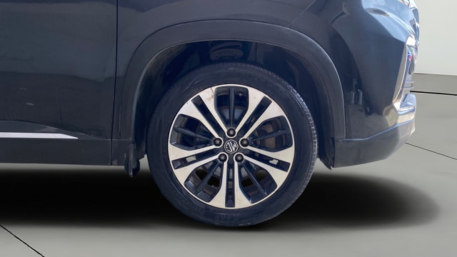 View MG Hector Image 41 Used MG Hector Image 41