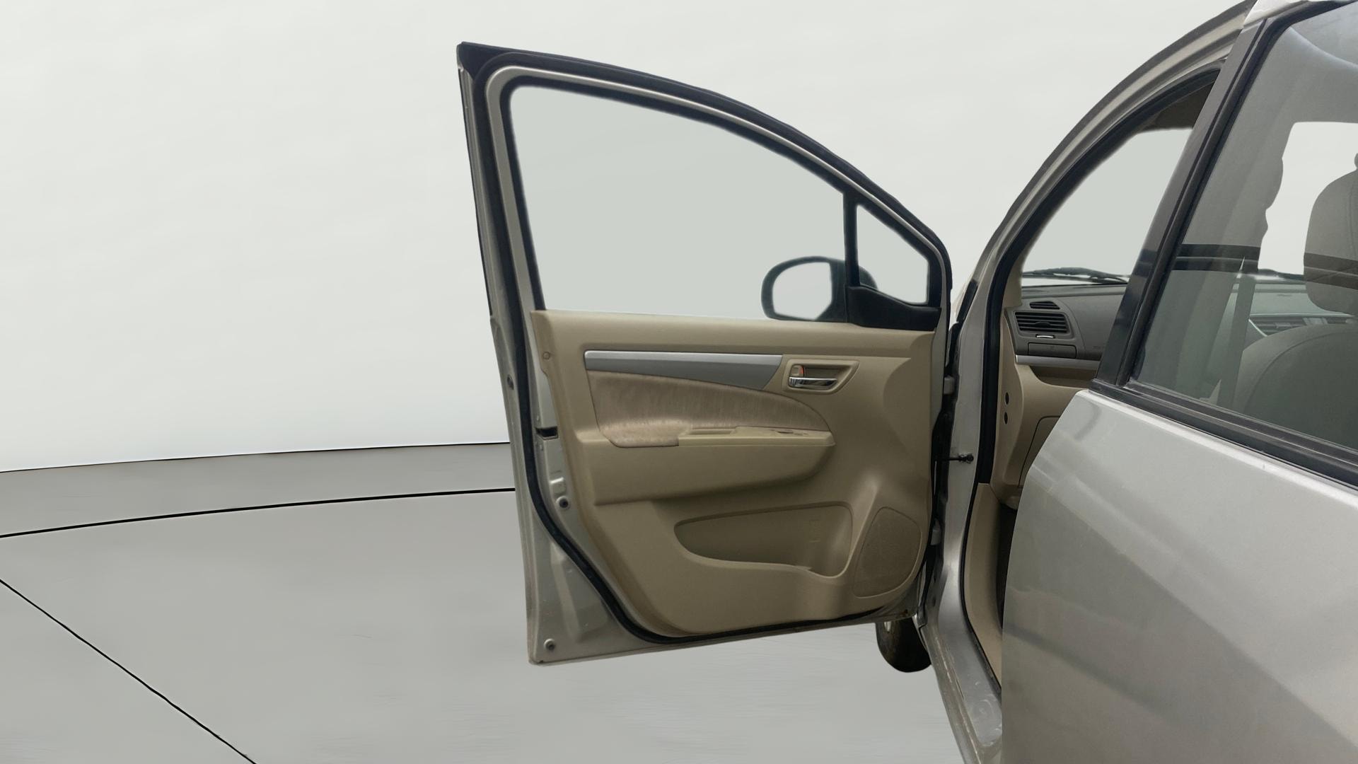 View 2014 Maruti Suzuki 1000 Base Variant Image 32 Used 2014 Maruti Suzuki 1000 Base Variant Image 32