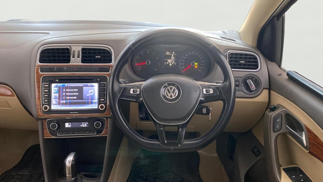 View Volkswagen Vento Image 20 Used Volkswagen Vento Image 20