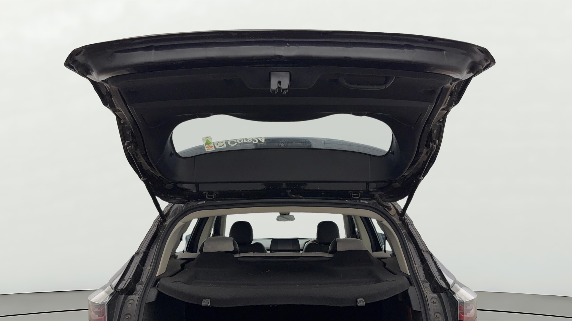 View 2022 Tata Harrier XE Image 17 Used 2022 Tata Harrier XE Image 17