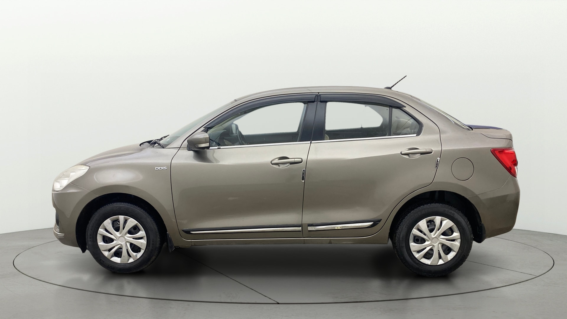 View 2019 Maruti Suzuki 1000 Base Variant Image 5 Used 2019 Maruti Suzuki 1000 Base Variant Image 5