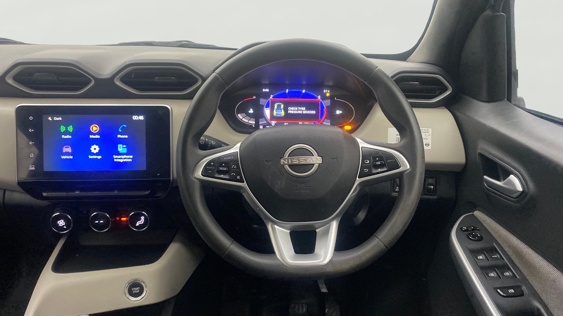 Used 2024 Nissan Magnite Used 2024 Nissan Magnite