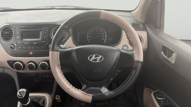 View Hyundai Grand i10 Image 12 Used Hyundai Grand i10 Image 12