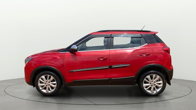 View Mahindra XUV300 Image 6 Used Mahindra XUV300 Image 6