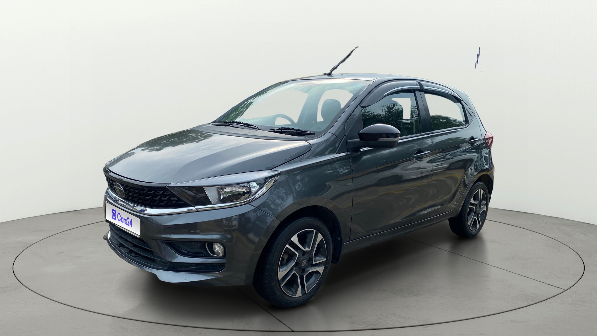 View 2021 Tata Tiago Revotorq XB Image 35 Used 2021 Tata Tiago Revotorq XB Image 35