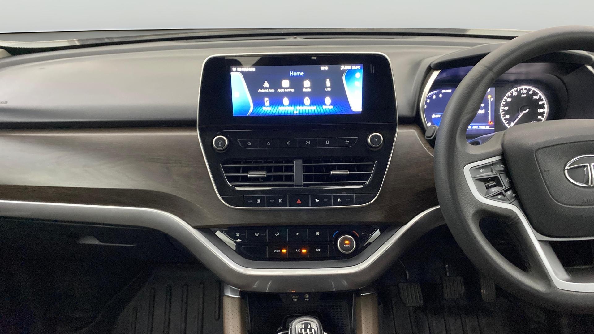 View 2020 Tata Harrier XE Image 18 Used 2020 Tata Harrier XE Image 18