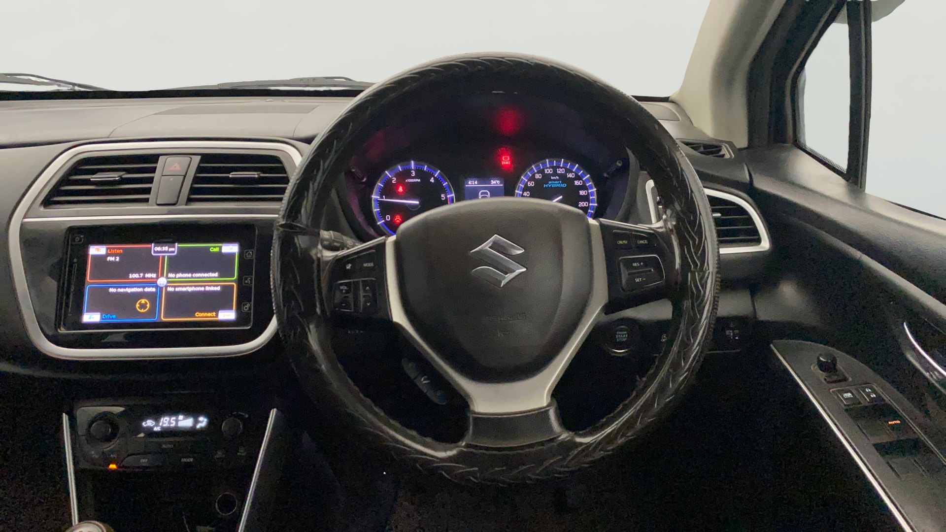 View 2018 Maruti Suzuki 1000 Base Variant Image 12 Used 2018 Maruti Suzuki 1000 Base Variant Image 12
