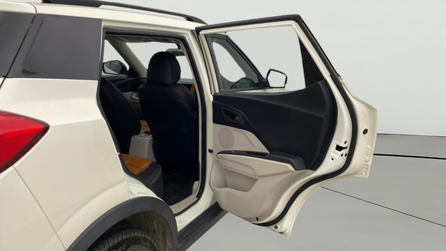 View Mahindra XUV300 Image 7 Used Mahindra XUV300 Image 7