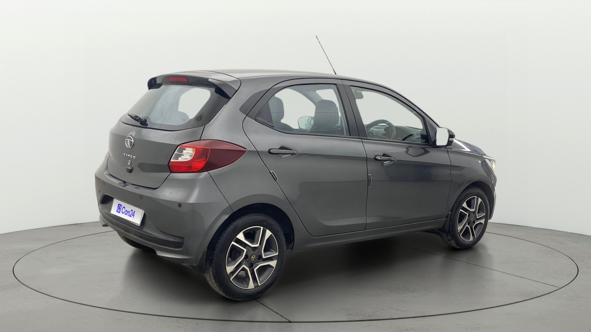 View 2021 Tata Tiago Revotorq XB Image 43 Used 2021 Tata Tiago Revotorq XB Image 43