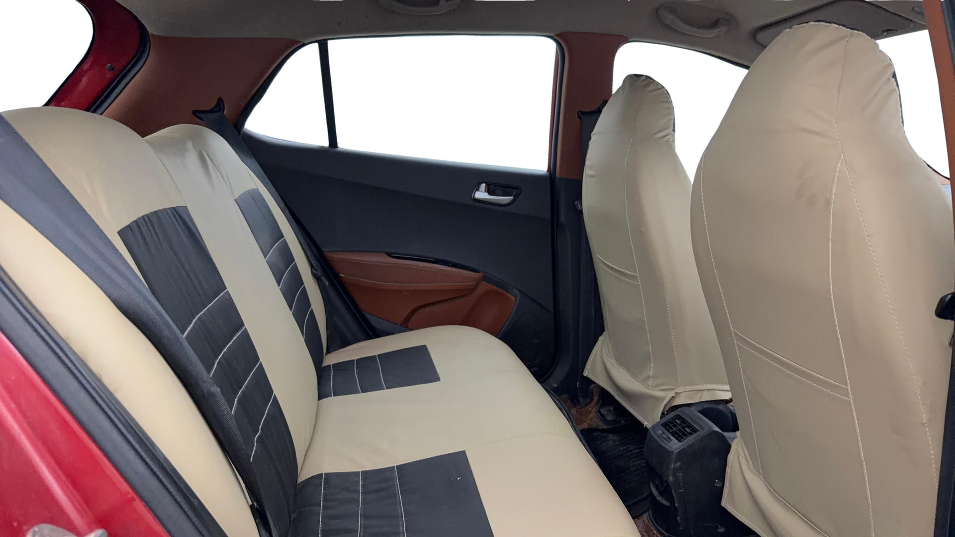 View 2019 Hyundai Grand i10 Sportz 1.2 Kappa Image 29 Used 2019 Hyundai Grand i10 Sportz 1.2 Kappa Image 29