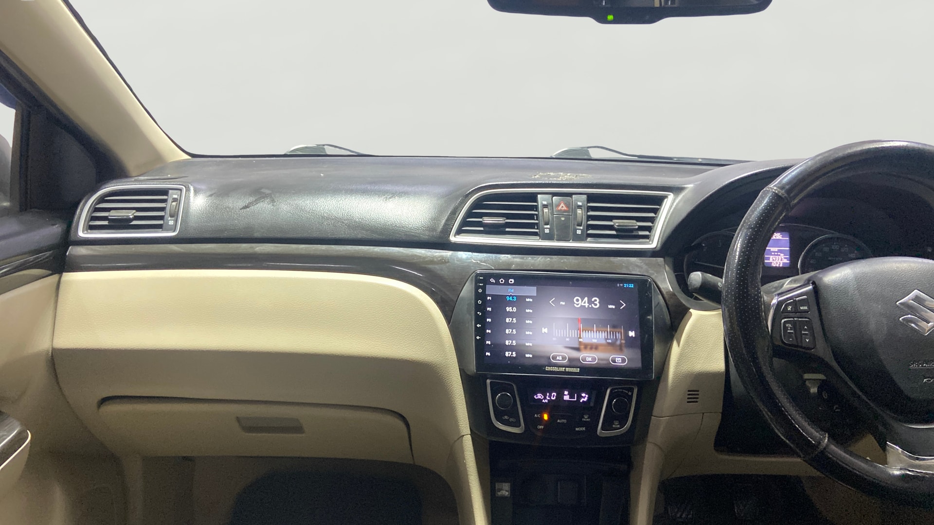 View 2017 Maruti Suzuki 1000 Base Variant Image 18 Used 2017 Maruti Suzuki 1000 Base Variant Image 18