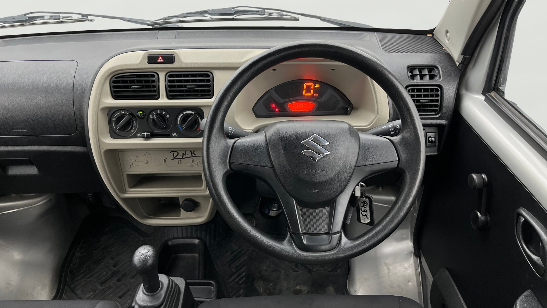 View 2025 Maruti Suzuki 1000 Base Variant Image 12 Used 2025 Maruti Suzuki 1000 Base Variant Image 12