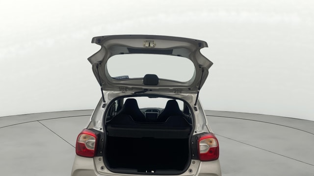 View Maruti Suzuki Alto K10 Image 37 Used Maruti Suzuki Alto K10 Image 37